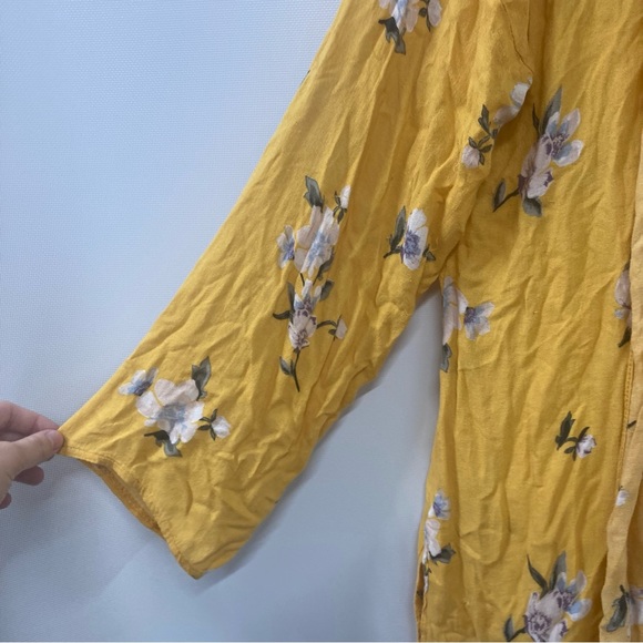 Don’t Ask Why 100% Viscose Bamboo One Size Cardigan Yellow Floral Open Sweater - Picture 6 of 8